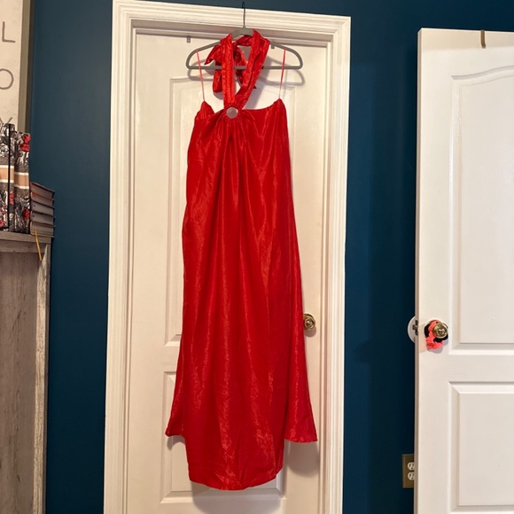 Red halter maxi - Picture 2 of 5